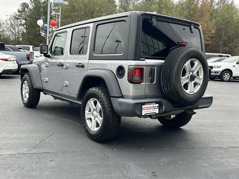 Used 2021 Jeep Wrangler Unlimited Sport image 6