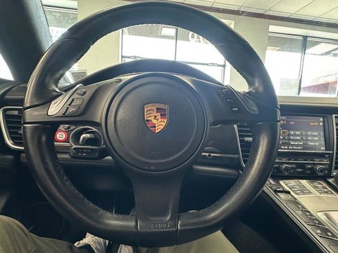 Used 2016 Porsche Panamera GTS image 44
