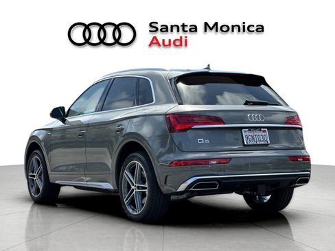 Used 2023 Audi Q5 e Premium w/ Convenience Package AWD/4WD image 6