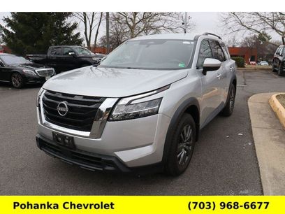 Used 2022 Nissan Pathfinder SV