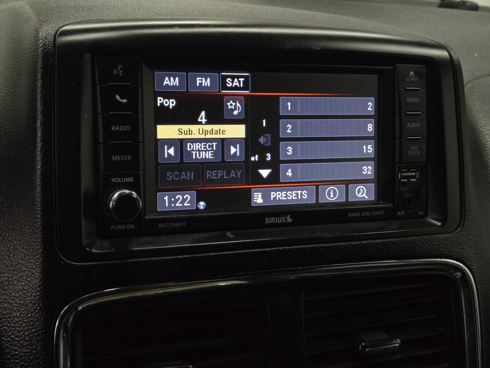 Used 2019 Dodge Grand Caravan SXT FWD image 16