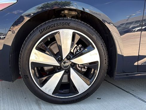 Used 2025 Audi A5 2.0T Premium w/ Convenience Package AWD/4WD image 30