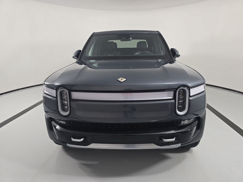 Used 2024 Rivian R1T Adventure AWD/4WD image 8