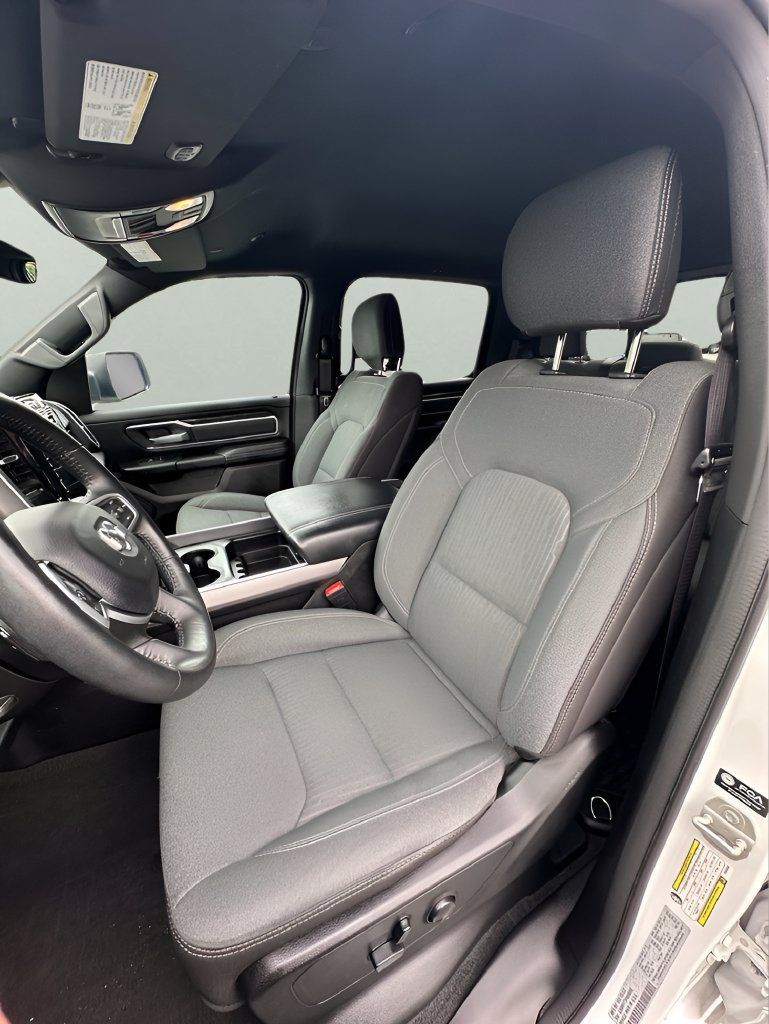 Used 2023 RAM 1500 Big Horn AWD/4WD image 14