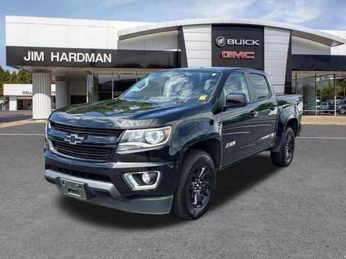 Used 2016 Chevrolet Colorado Z71 w/ Z71 Midnight Edition AWD/4WD image 3
