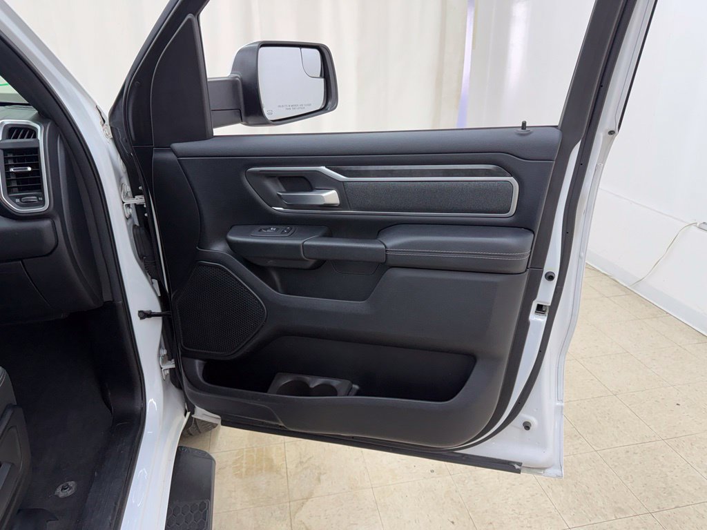 Used 2020 RAM 1500 Big Horn AWD/4WD image 8