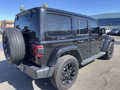 Used 2021 Jeep Wrangler Unlimited Sahara w/ Cold Weather Group image 5