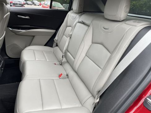 Certified 2022 Cadillac XT4 Premium Luxury w/ Enhanced Visibility Package AWD/4WD image 19