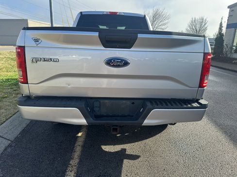 Used 2017 Ford F150 XL w/ Equipment Group 101A Mid image 4