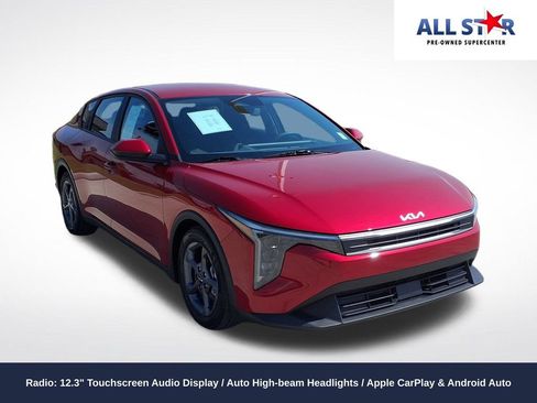 Used 2025 Kia K4 FWD image 1