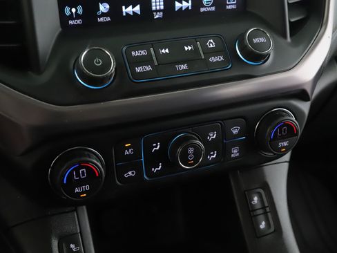 Used 2019 GMC Acadia SLE w/ Driver Alert Package I AWD/4WD image 16