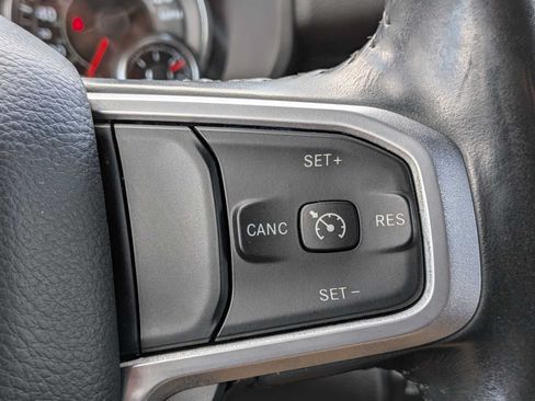 Used 2020 RAM 1500 Big Horn AWD/4WD image 24