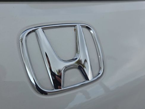 Used 2024 Honda HR-V LX image 36