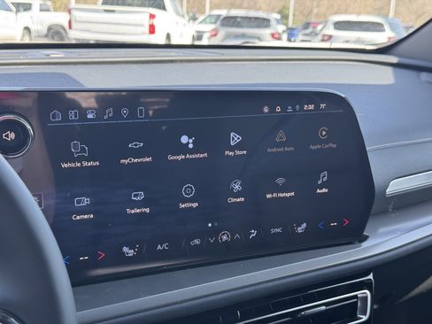 New 2026 Chevrolet Traverse LT image 19