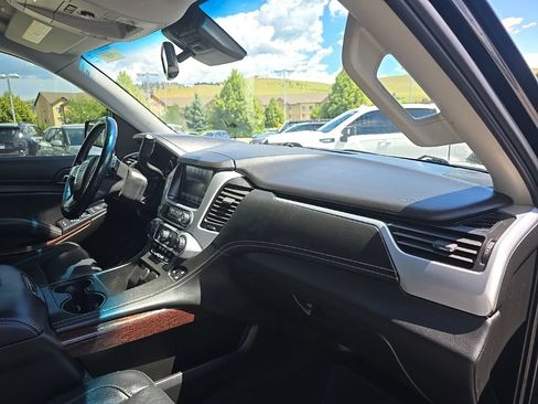 Used 2018 GMC Yukon SLT AWD/4WD image 8