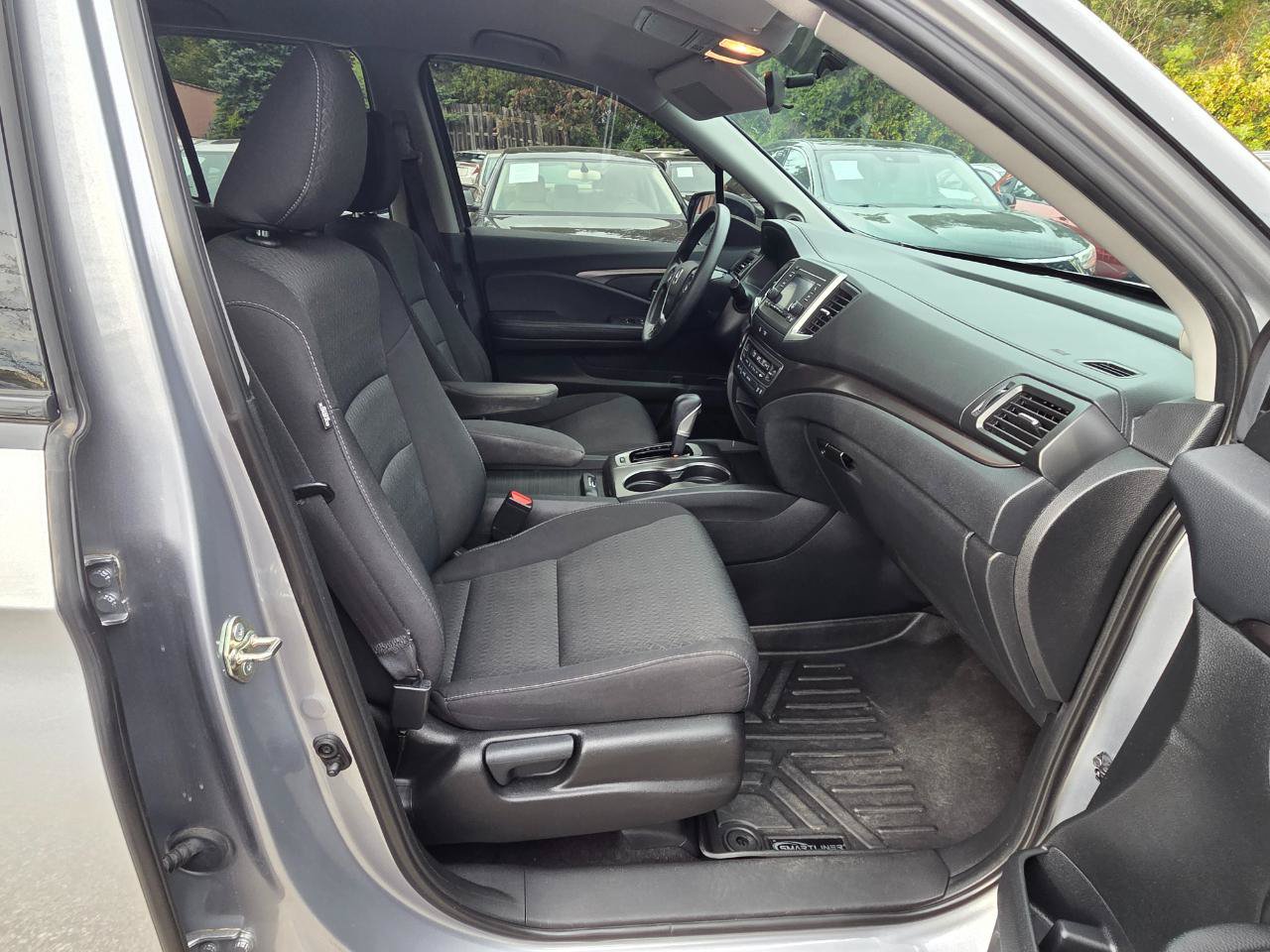 Used 2017 Honda Ridgeline RTL image 14