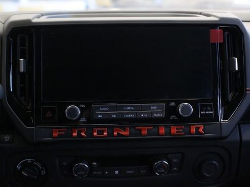 New 2025 Nissan Frontier PRO-4X w/ Pro Convenience Package image 11