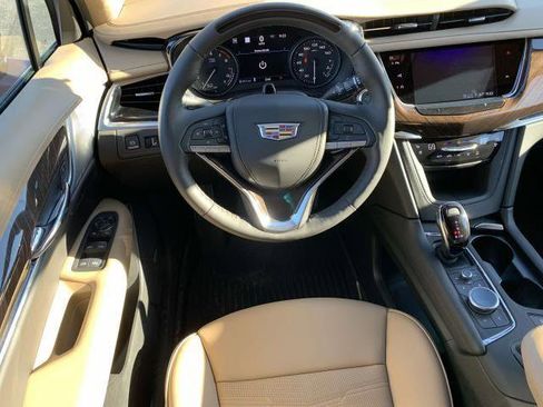 New 2025 Cadillac XT6 Premium Luxury w/ Platinum Package image 5
