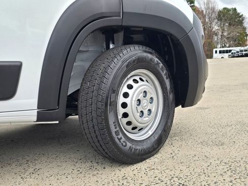 Used 2025 RAM ProMaster 2500 image 38