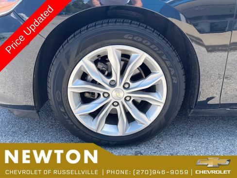 Used 2020 Chevrolet Malibu LT FWD image 38