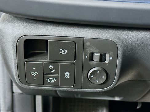 Used 2024 Hyundai Ioniq 6 SEL image 17