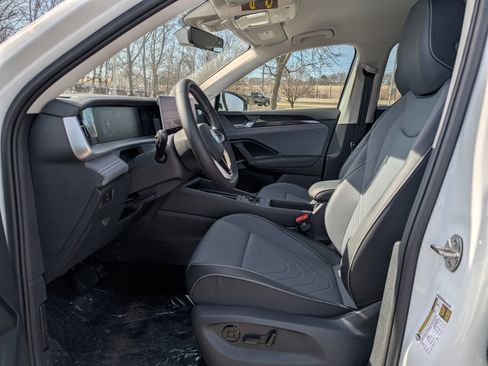 New 2026 Volkswagen Tiguan SE AWD/4WD image 5