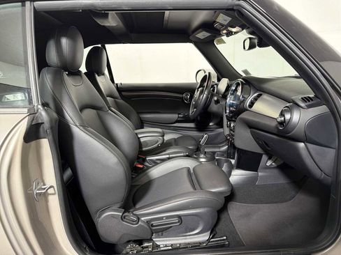 Certified 2024 MINI Cooper S image 23