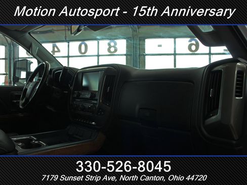 Used 2018 Chevrolet Silverado 2500 High Country w/ Duramax Plus Package AWD/4WD image 30