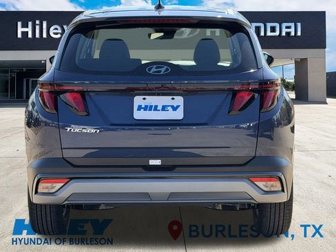 New 2026 Hyundai Tucson SE image 5