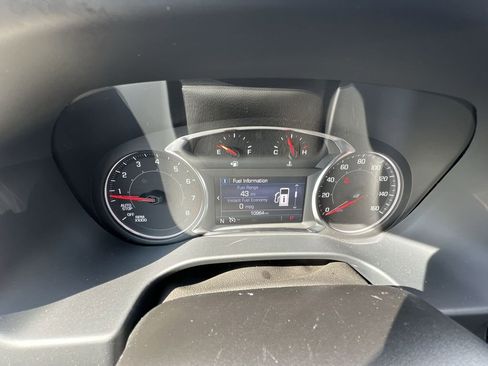 Certified 2023 GMC Acadia SLE w/ Driver Convenience Package image 25