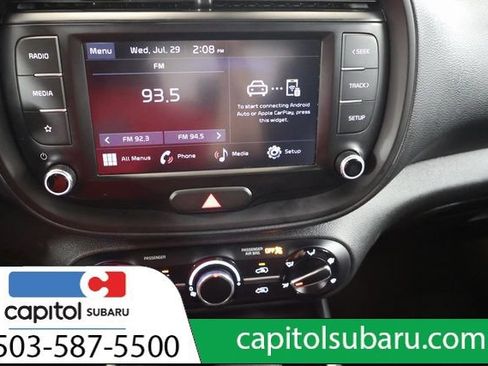 Used 2023 Kia Soul LX w/ LX Technology Package FWD image 20