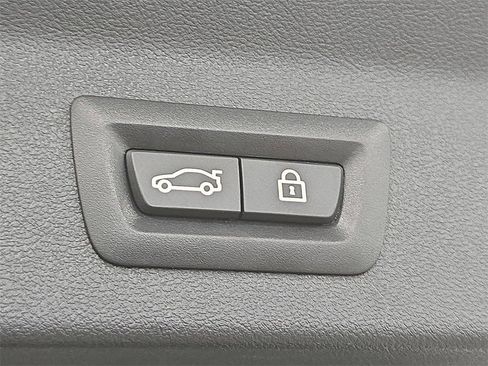 Used 2023 BMW X3 sDrive30i w/ Convenience Package image 27