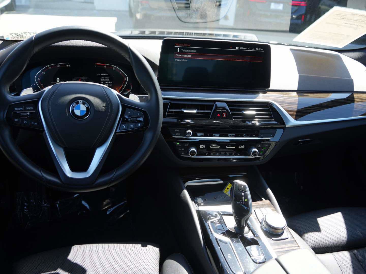 Used 2023 BMW 530i w/ Convenience Package RWD image 7