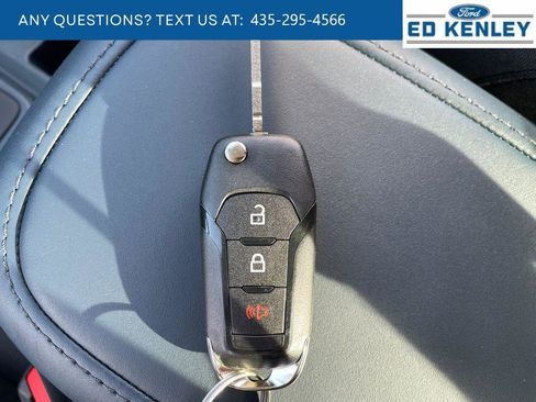 New 2025 Ford Maverick XL w/ Equipment Group 101A AWD/4WD image 9