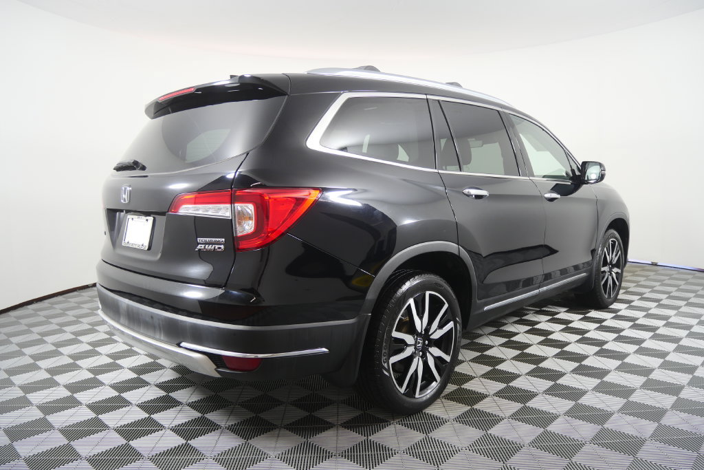 Used 2019 Honda Pilot Touring image 5