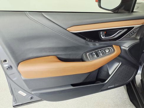 Used 2020 Subaru Outback Touring w/ Popular Package #2 image 14