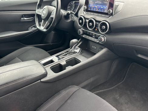 Certified 2022 Nissan Sentra SV image 15