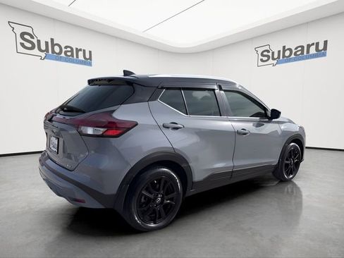 Used 2023 Nissan Kicks SV image 7