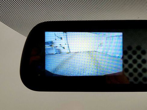 Used 2024 Chevrolet Express 2500 w/ Driver Convenience Package image 17