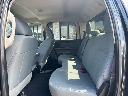 Used 2019 RAM 1500 Express w/ Wheel & Sound Group AWD/4WD image 14
