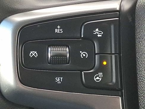 Used 2023 Chevrolet Silverado 1500 LT image 21