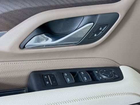 Used 2024 GMC Yukon Denali w/ Advanced Technology Package image 18