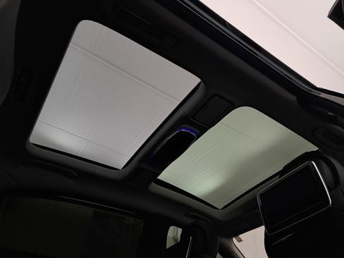 Used 2016 Mercedes-Benz Maybach S 600 image 15