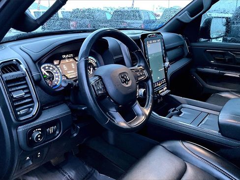 Used 2022 RAM 1500 Limited w/ Body-Colour Bumper Group image 14