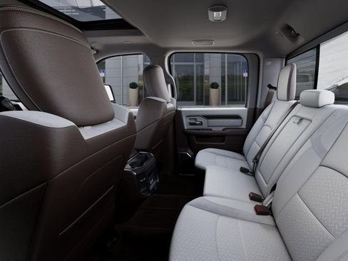 New 2026 RAM 3500 Laramie AWD/4WD image 23