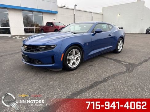 Used 2019 Chevrolet Camaro LT image 1