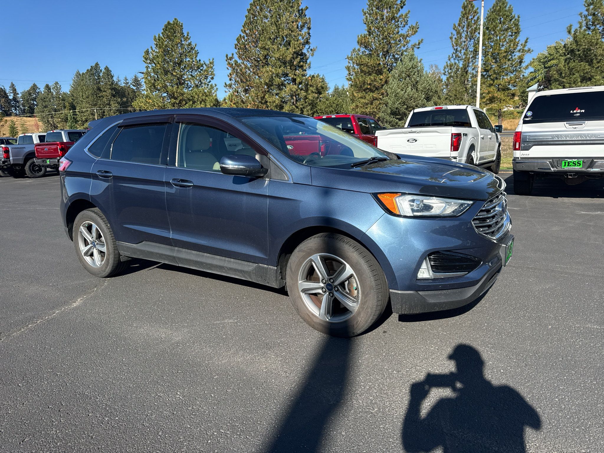 Used 2019 Ford Edge SEL w/ Cold Weather Package AWD/4WD image 11