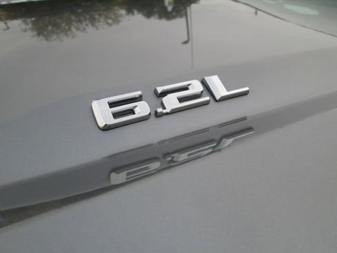 Used 2020 Chevrolet Silverado 1500 LT Trail Boss image 9