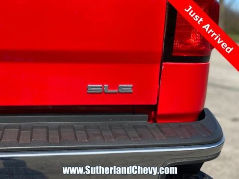 Used 2016 GMC Sierra 1500 SLE w/ SLE Value Package image 12