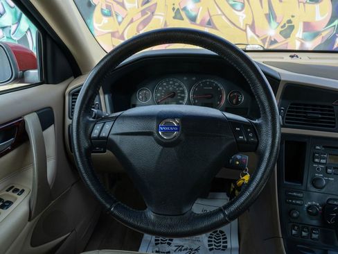 Used 2004 Volvo S60 2.4 image 14